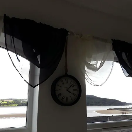 Roneragh Paul's Place The Only Penthouse شقة