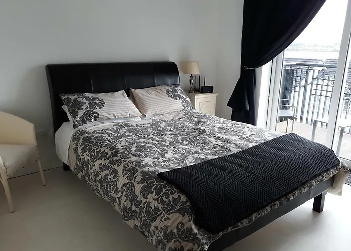 Apartment Roneragh Paul's Place The Only Penthouse *